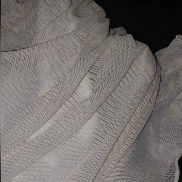 Cream Ruched Top - Picture 4 of 4